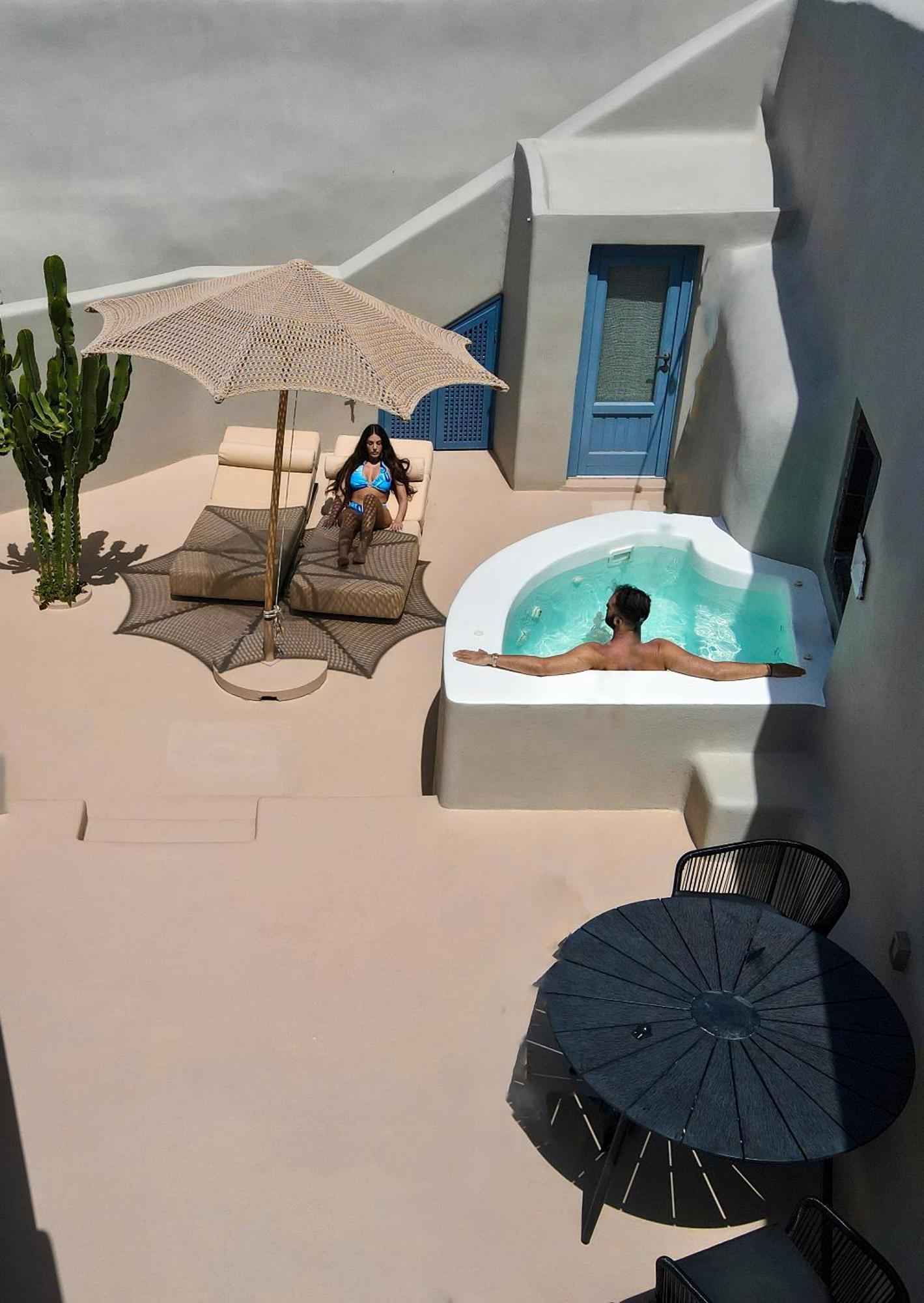 Luna Santorini Suites Pyrgos Kallistis Ngoại thất bức ảnh