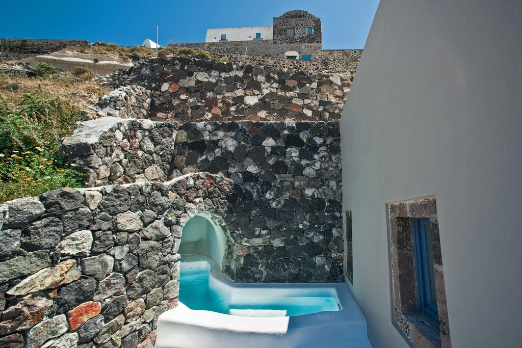 Luna Santorini Suites Pyrgos Kallistis Ngoại thất bức ảnh